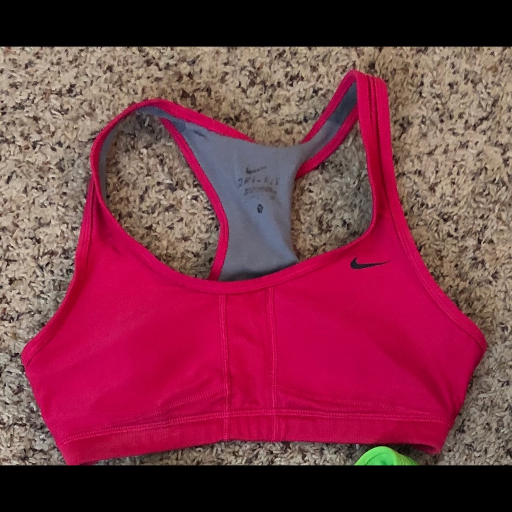 Nike Pro Sports Bra